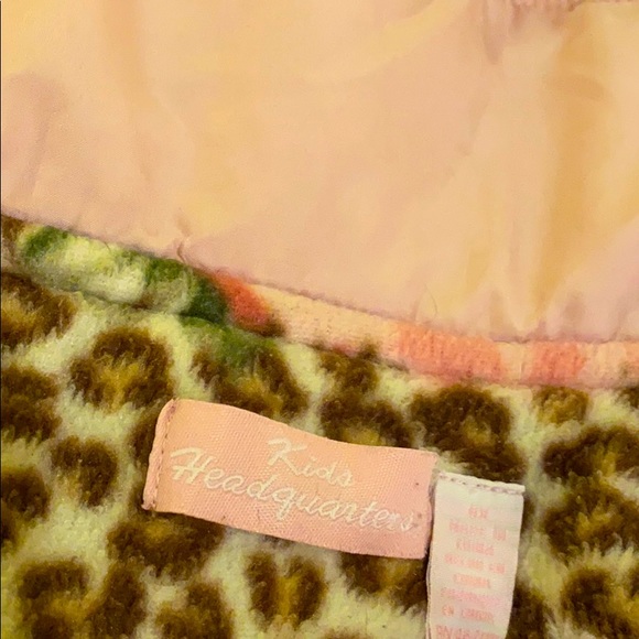 Girls Winter Pea Coat 🖤 - Picture 7 of 8